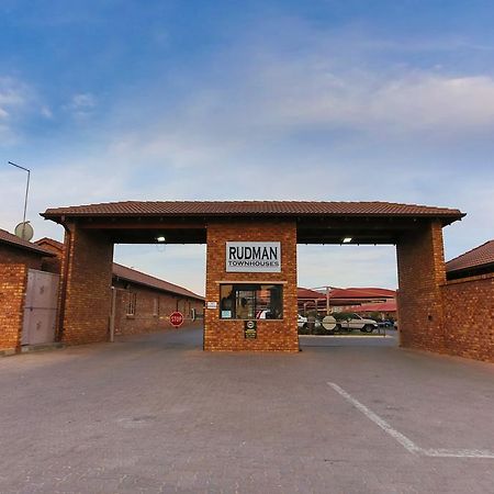 Rudman Townhouses Self-Catering Accommodation Boksburg Zewnętrze zdjęcie
