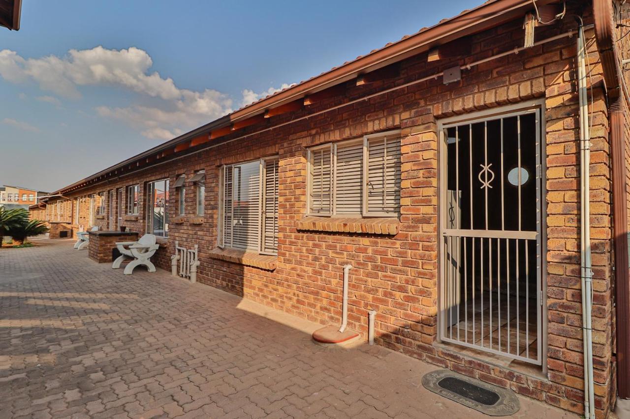 Rudman Townhouses Self-Catering Accommodation Boksburg Zewnętrze zdjęcie